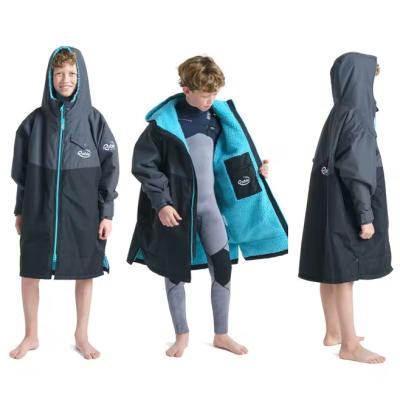 China Adult Waterproof Poncho Changing Beach Sea Stay Long Robe Kids Warm Thick Fleece QUICK DRY Surfing Waterproof Poncho for sale