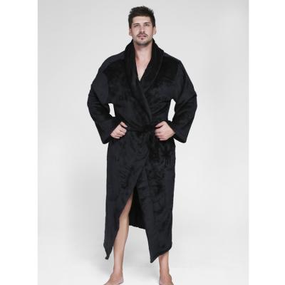 China Long Waist Breathable Warm Black Fleece Flannel Hooded Bathrobe for sale