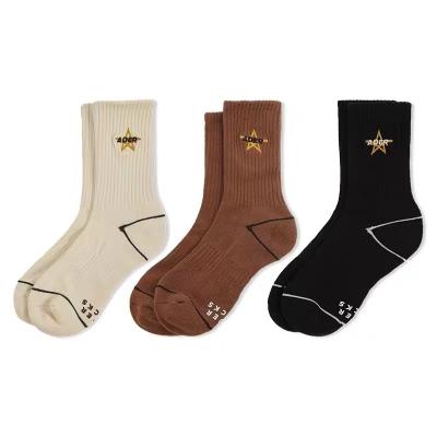 China QUICK DRY Unisex Cotton Sports Fashion Black Crew Socks Custom Logo Embroidery Sports Socks for sale