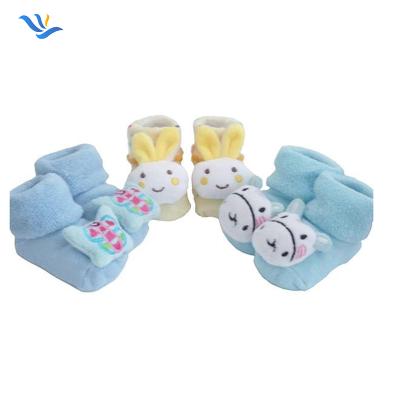 China JX-I-1179 Antibacterial Baby Rattle Rattles Animal Head Socks Baby Socks Toys for sale