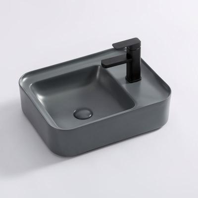 China Easy Clean Direct China Bathroom Wash Basin Supply Outdoor Sink For Handicapped for sale