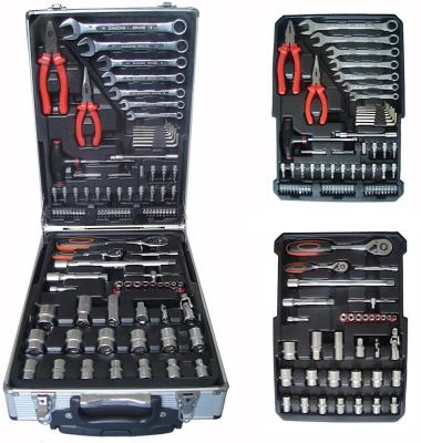 China 102pcs Professional Home Hand Tool Set with Socket / Ratchet Handle / Universal Joint for sale