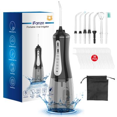 China Effectively Holds Portable Water Flosser IPX7 Waterproof USB Rechargeable Oral Health Oral Irrigator or Travel and Family Use for sale