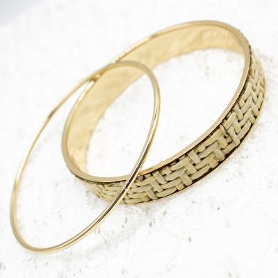 China New FASHIONABLE Wholesale Luxury Gold Plated Metal Traditional Bangles Personalized Custom Raffia Cuff Bracelet Fashion Jewelry for sale