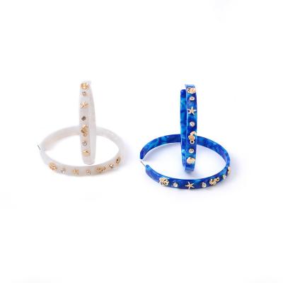 China BOHEMIA Hot Selling Gold Plated 68MM Cute White Blue Tonal Resin Starfish Seahorse Shell Pave Hoop Earring Fashion Jewelry Accessories for sale