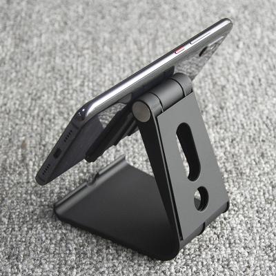 China Best Quality Metal Bracket Portable Stand Wholesale Adjustable Foldable Phone Holder for sale