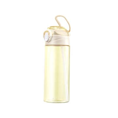 China Tritan 20 Ounce Plastic Drinkware BPA Free Tritan Drinking Bottled Water Bottle With Straw for sale