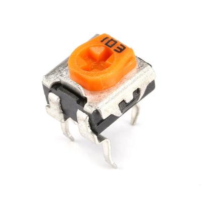 China High Quality Electrical Equipment WH06-2C Yellow Trimming Horizontal 102 103 104 1K Resistance Adjustable Potentiometer 10K 100K for sale