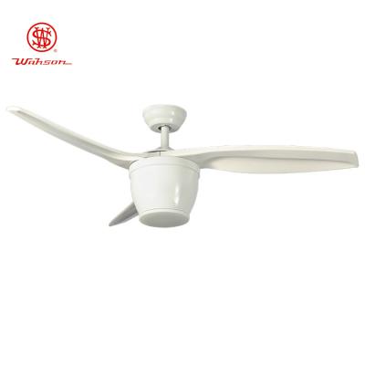 中国 factory price pure copper motor energy saving LED light ceiling fan with lamp 販売のため