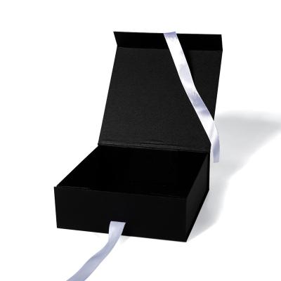 China AP07 Wholesale Materials Cardboard Black Folding Magnetic Luxury Wedding Gift Recycled Cosmetic Printed Paper Boxes Small With Ribbon for sale