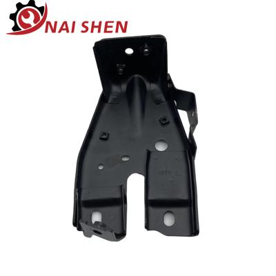 China Best Selling Auto Parts For Nissan D22 P27 Bumper Stay Bracket-frnt PALADIN Bumper Stay Bracket for sale