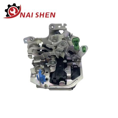 China Good quality parts for Nissan PALADIN Pickup PALADIN OTING rear door lock for sale