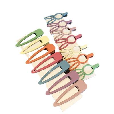 China Metal Hair Accessories Wholesale Custom Color Hair Decoration Good Quality Geometric Type Hair Clips for sale