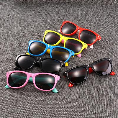 China Fashion Sunglasses Summer Round Polarized Flexible Safety Silicone Kids Sunglasses Kids Sun Glasses Shape To Boys Girls Shades Eyewear for sale