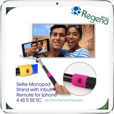 Chine Téléphone portable tenu dans la main extensible de Monopod Selfie Polonais avec le câble à distance incorporé à vendre