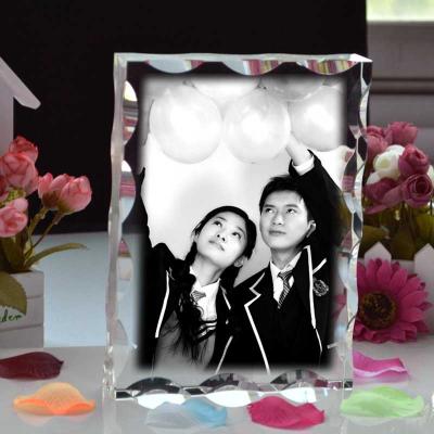 China China Beauty Paperweight Cubes Engraving Custom 3d Laser Engraved K9 Crystal Glass Photo Cube For Gift for sale