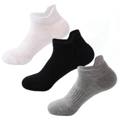 China Wholesale Bulk Cheap Breathable Single Stocking Cut Out Thick Men's Winter Sports Custom Ankle Running Socks for sale