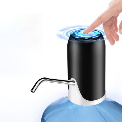 China Hot Factory Sales Modern Design Car Water Pump Dispenser USB Rechargeable Water Dispenser Electric Automatic Drinking Water Pump for sale