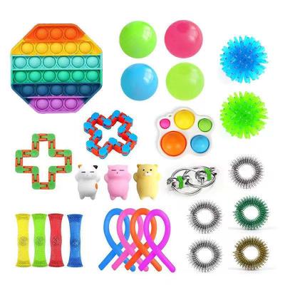 China Amazon Eco-Friendly Hit Toys 2021 New Push Pop Bubble Wiggle Toy Gobang Fidget Toys Sensory Set 50 for sale