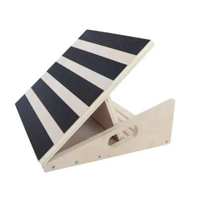 China Professional Adjustable Calf Stretcher Multi-gear calf Achilles tendon exercise standing Wooden Slant Board for sale