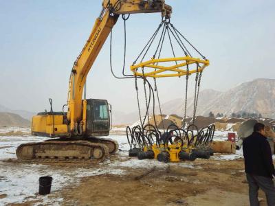 China Hydraulic Pile Breaker For Round Concrete Pile Cutting Machine 600 - 1800mm Pile Diameter for sale