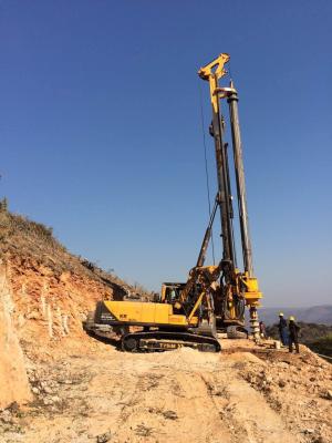 China el tipo pilas agujereadas del 1.3M Max Diameter Bored Pile Rig los 45m Max Drilling Depth KR125A del agujero trabaja a máquina el esfuerzo de torsión máximo 125 kN.m en venta