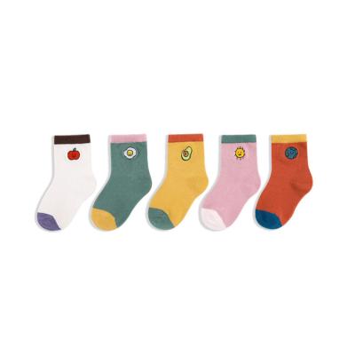 China Sporty Kids Non Slip Socks Cotton Crew For 1-3/3-5/5-7 Years Old Kids for sale