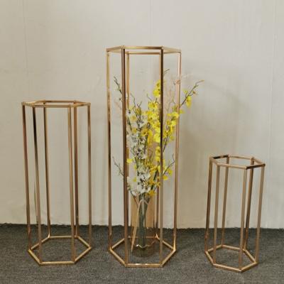 China Wedding Party Hotel Home Decoration Hexago Flower Vase Floor Vases Column Stand Metal Road Lead Wedding Table Centerpiece Geometric Patterns Stretch Event Decor for sale