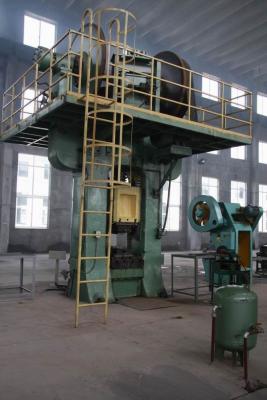 China Schmieden-Spindelpresse der großen Kraft-J53-630ton für Eisen- und Nichteisenmetall-Schmieden zu verkaufen