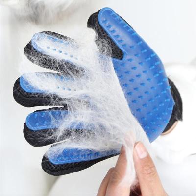 China 2021 New Sustainable Pet Products Deshedding Cat and Dog Cleaning Fur Sweep Reusable Pet Supplies for sale