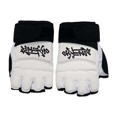 China Universal Karate Gloves Cotton Elastic Martial Arts Boxing Muttahida Majlis-e-Amal Training Gloves Inner High Quality Equipment Full Hand Safety for sale