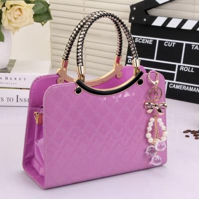 China One Piece Zipper Closure Handtas Soft Plaid Purses Leather Handbags With Zipper Pulls BE0008 Pendant for sale