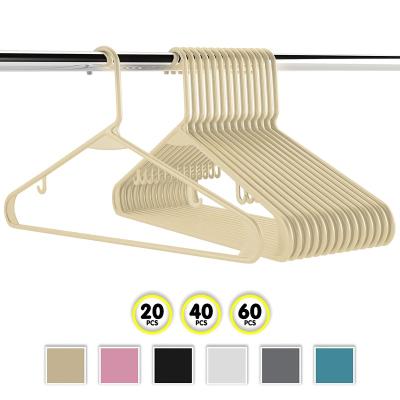 China 20 Pack Eco-friendly Material Heavy Duty Plastic Hangers For Clothes Low Price Space Saving Plastic Hangers for sale