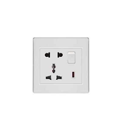 China 13a 5pin universal residential/general purpose UK wall socket with USB port for sale