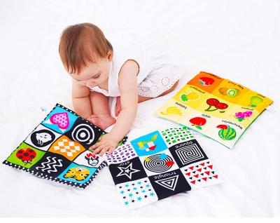 China New 2022 Educational Toys High Quality Musical Children's Custom Wholesale Animal Cloth Books For Children for sale