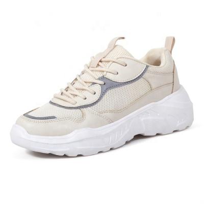 China Cushioning Wholesale Customize Fitness Sport Shoe PU Mesh Upper Women Latest Fashion Training Sneakers White Women Outdoor Sports Shoes for sale