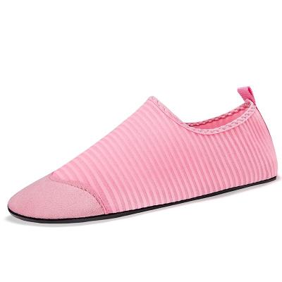 China Fashion trend wholesale men and women's adult beach shoes tracing non-slip current diving summer swimming barefoot shoes for sale