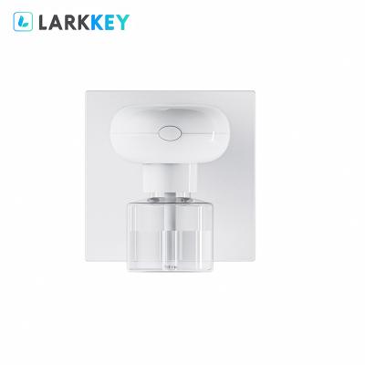 China 220V Outlet Hot Sale US Office Larkkey Smart Mosquito Repellent Heater Liquid Mosquito Killer Mosquito Repellent for sale