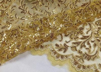 China Stof van het het Lovertjekant van rek de Gouden Lurex, Nylon Netwerkstof met Lovertje Gouden Draad Te koop