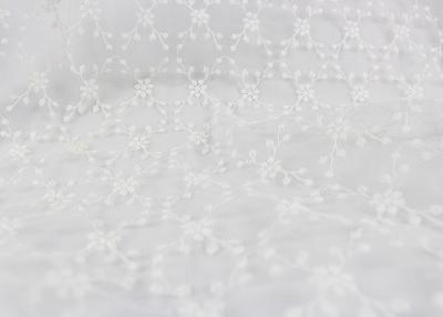 中国 Net Embroidery French Lace Fabric, Quality African French Net Lace For Party Dresses5 販売のため