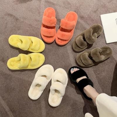 China Fashion trend factory direct wholesale slips faux fur slippers for women fluffy plush fur slippers for sale