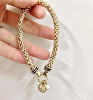 China Factory Direct Selling Punk Gold Plated Popcorn Rhinestone Heart Charm Chain Bracelet for sale