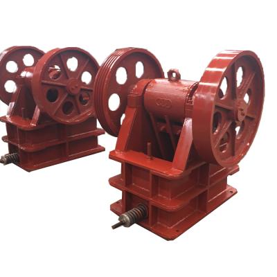 China Small Mining Jaw Crusher, Gas Operated Jaw Crusher, Jaw Crusher And Feeder for sale