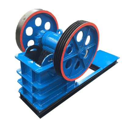 China Mining PE 150*250 Small Mini Jaw Crusher With Engine Or Diesel for sale