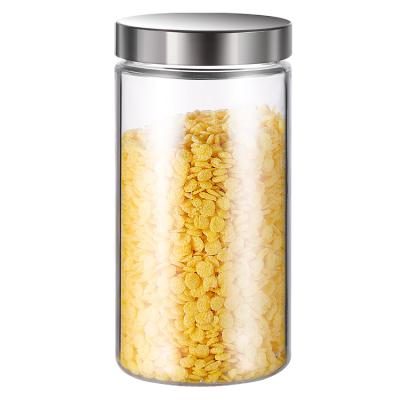 China Sustainable Wholesale Kitchen Storage Tank Utensils 1700ml Cylinder Glass Metal Screw Cover for sale