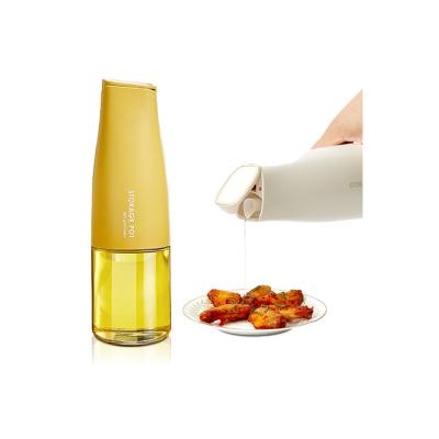 China Customizable No Drip Olive Oil Dispenser Bottle Gravity Automatically Open Close for sale