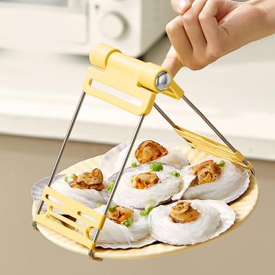 China Anti Scald Clip Hot Dish Non Slip Gripper Plate Bowl Clip Holder Retriever Tongs Silicone Handle Kitchen Tool for sale