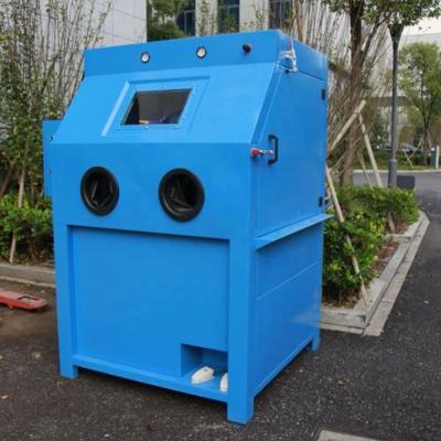 China Metallic Surface Cleaning Dustless Sandblaster With Vacuum System For Material Cleaning for sale