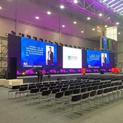 China Large Indoor Live TV Stage Show Background Phone Game Video Wireless Control P2.9 Led Screen for sale