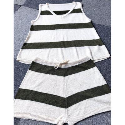 China Anti-Wrinkle Factory Wholesale Price Regular Clothing Length Knitted Panties Women 2 Pieces Striped Sweater Set for sale